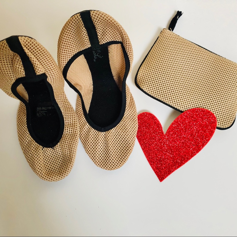 📦SIDEKICKS-flats that store in makeup like bag